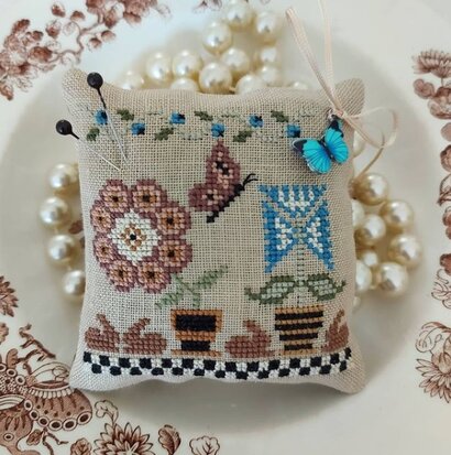 Butterfly kit