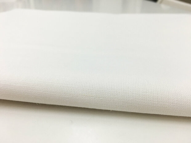 Zweigart Normandie 46 ct – Bright White 100