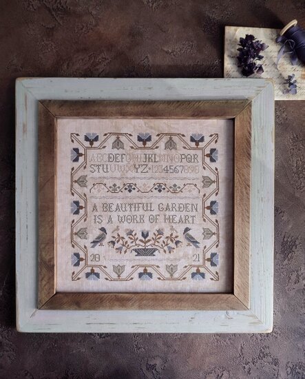 A beautiful garden - PDF - Stitches Through The Years