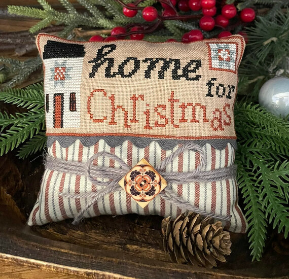 Home for Christmas pillow - Mani di Donna