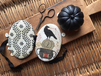 Haunted Stitches Needle Book- Stacy Nash Primtives