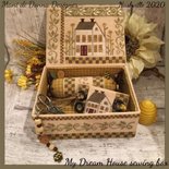 My dream House Sewing Box -Mani di Donna Designer