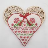 Valentine – Roses Heart chart + wooden heart - Giulia Punti Antichi