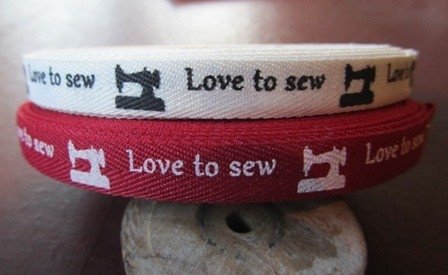 Love to sew rood