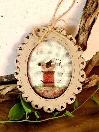 mini oval frame "spool & bird"