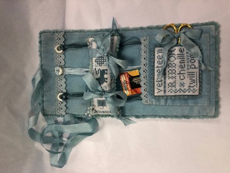 Lions Tigers & Trims Finishing Kit - Lady Dot.
