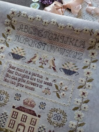 Like a cherry blossom - PDF - Stitches Through The Years