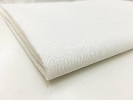 Zweigart Normandie 46 ct – Bright White 100