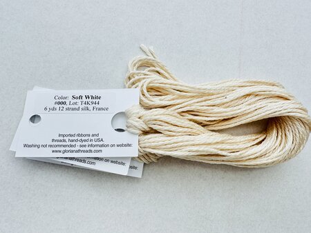 Soft White Gloriana 000