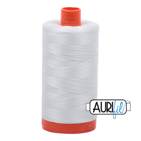 Aurifil Mako 28 2800 Mint Ice